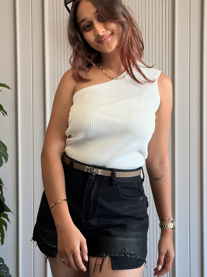 Chic One-shoulder Top