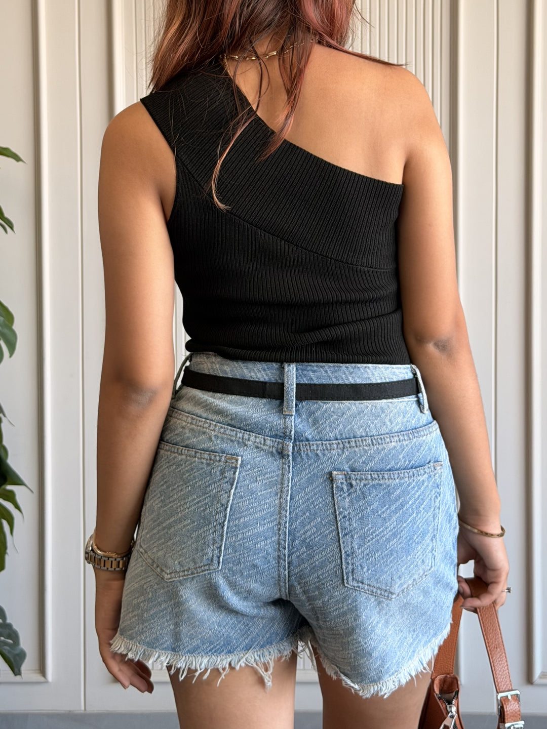 Chic One-shoulder Top