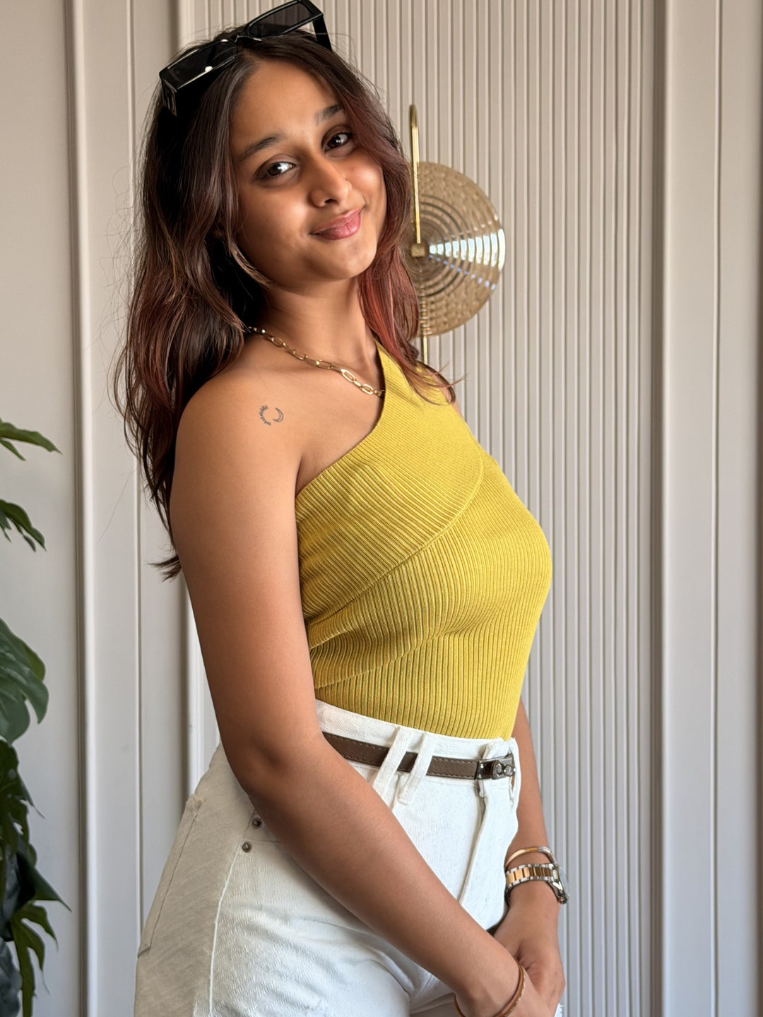 Chic One-shoulder Top