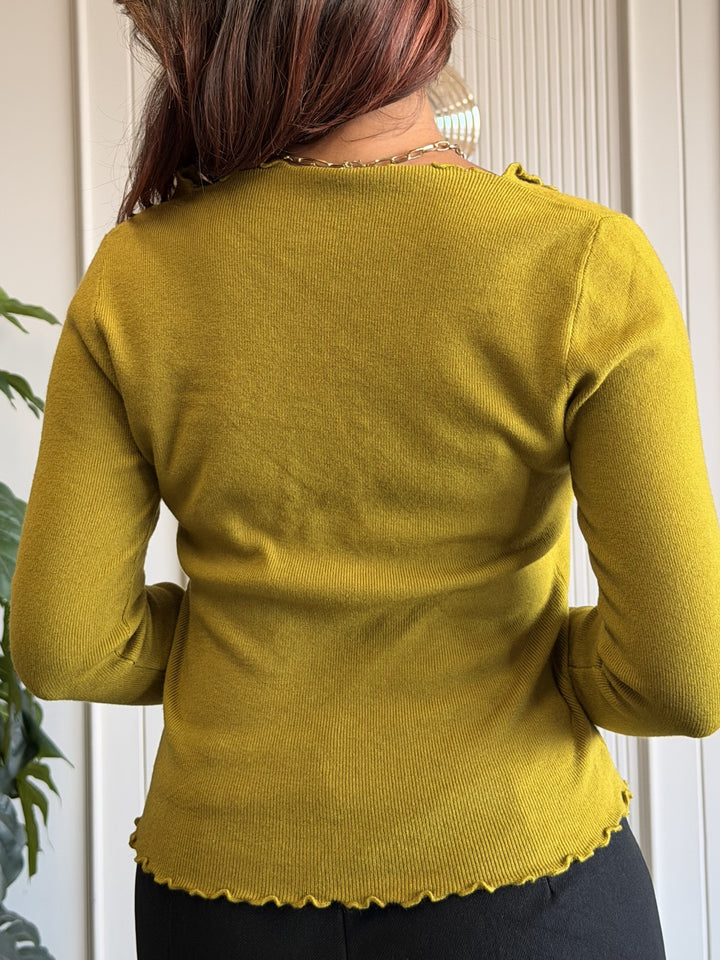 Lettuce Edge Top