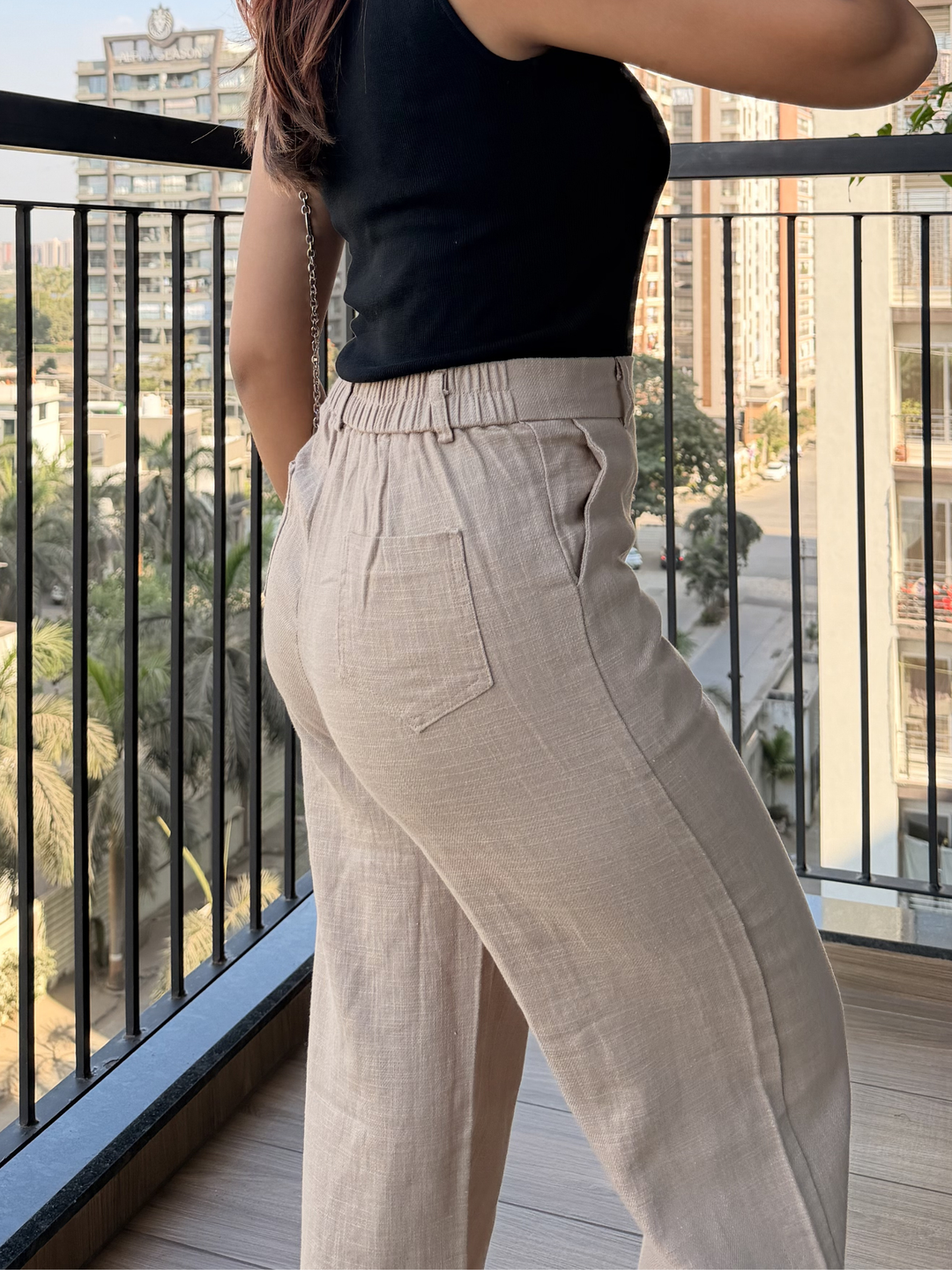 Women’s Beige Linen Pant