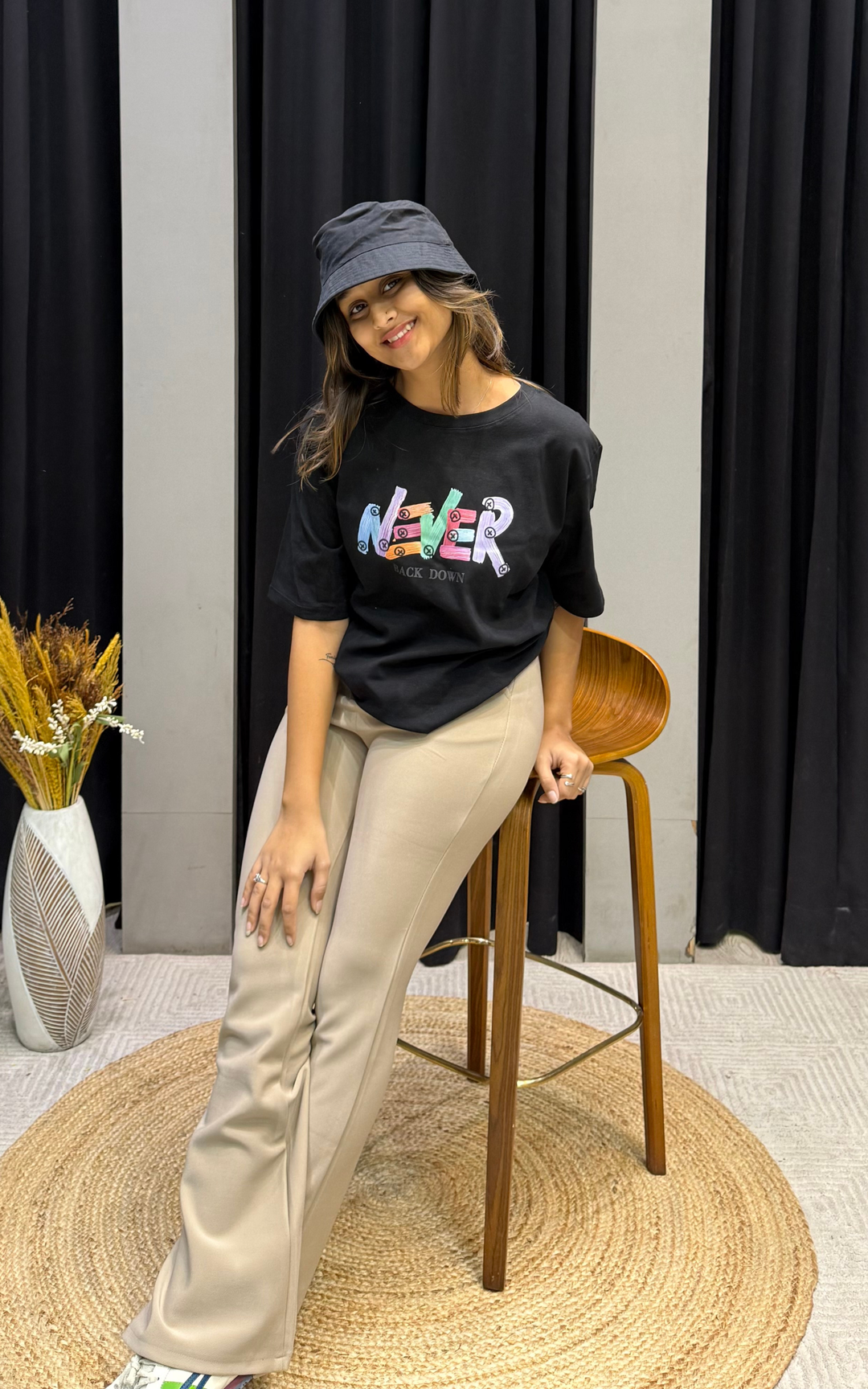 Women’s Typographic Print T-Shirt (NEVER)