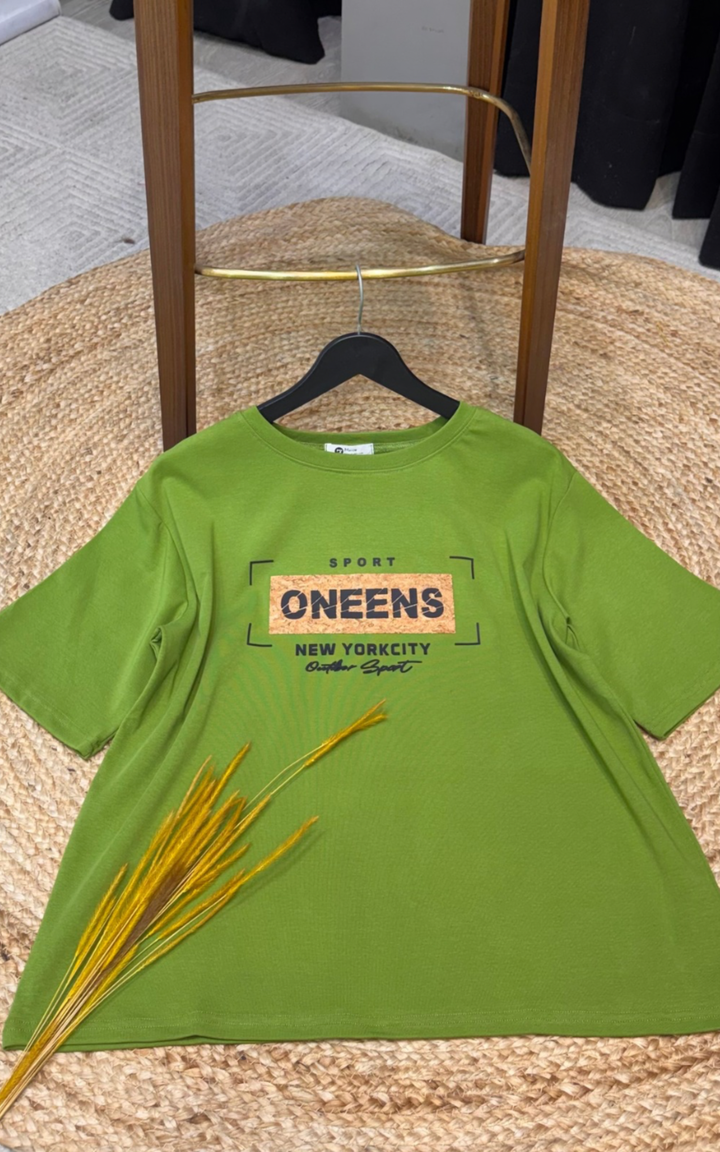 Women’s Typographic Print T-Shirt (ONEENS)