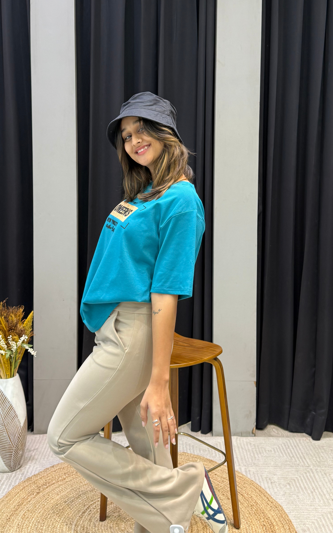 Women’s Typographic Print T-Shirt (ONEENS)