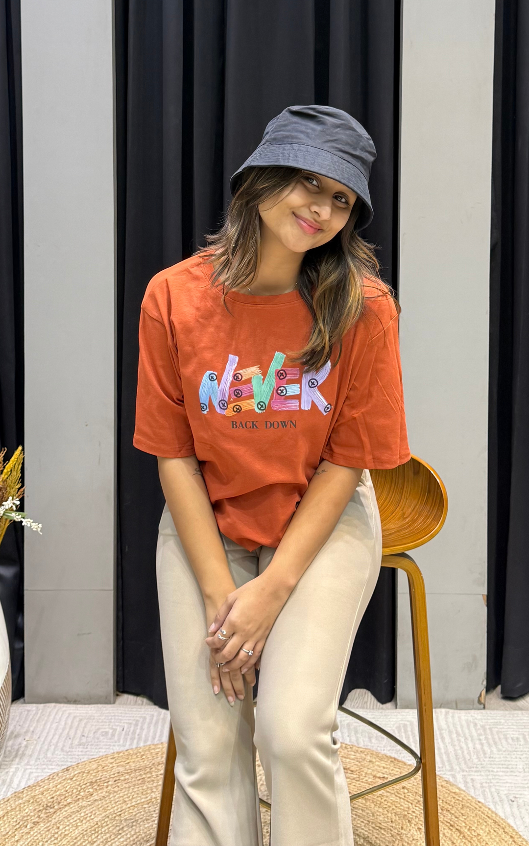 Women’s Typographic Print T-Shirt (NEVER)