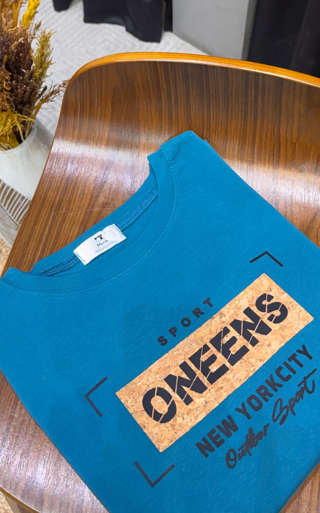 Women’s Typographic Print T-Shirt (ONEENS)