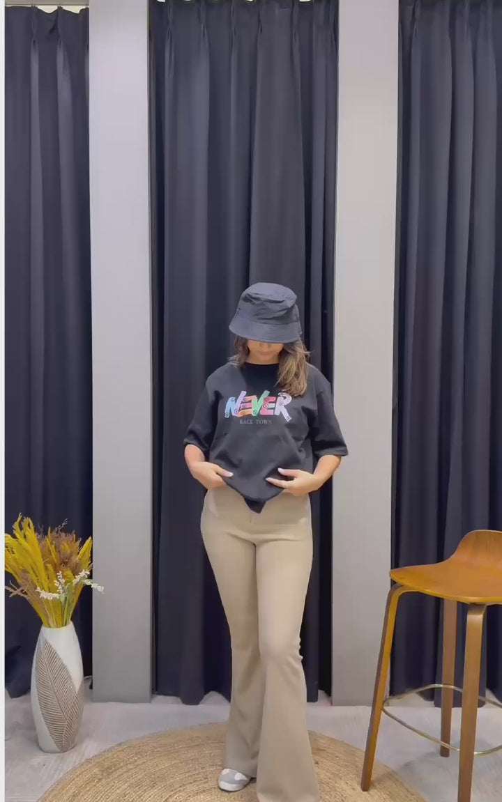 Women’s Typographic Print T-Shirt (NEVER)