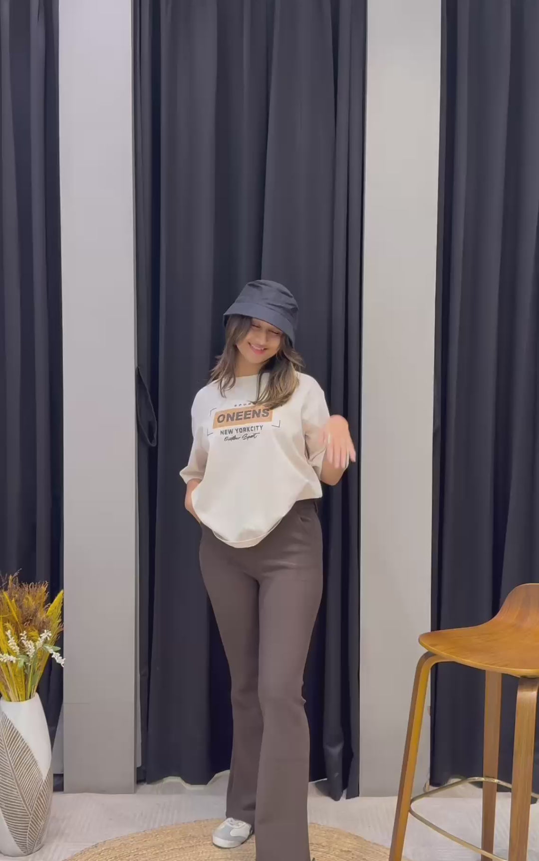 Women’s Typographic Print T-Shirt (ONEENS)