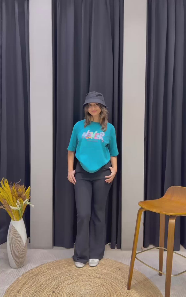 Women’s Typographic Print T-Shirt (NEVER)